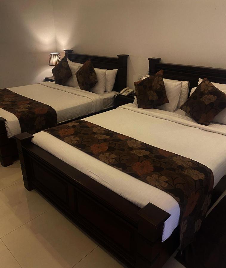 Hotel Bamiyan Kandy Buitenkant foto
