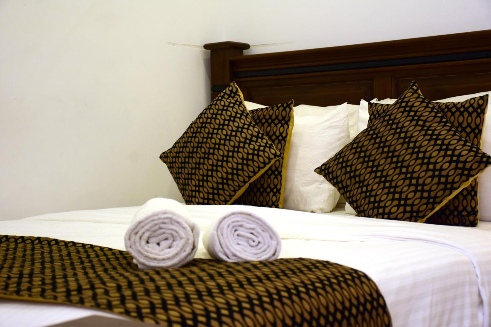 Hotel Bamiyan Kandy Buitenkant foto