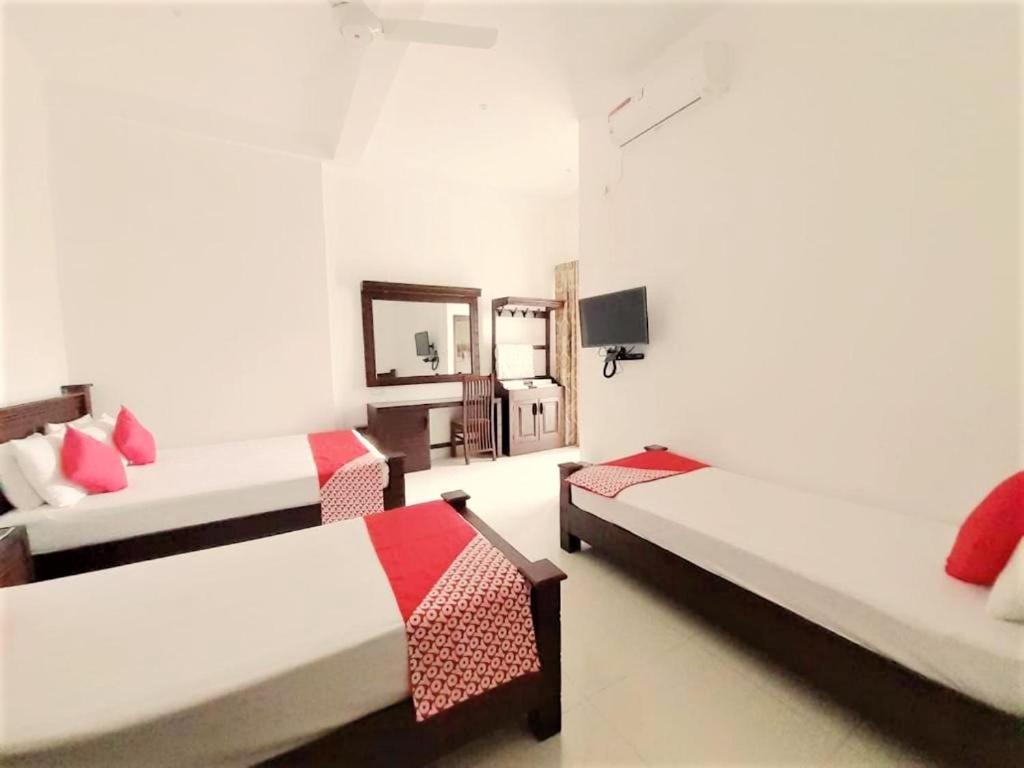 Hotel Bamiyan Kandy Buitenkant foto